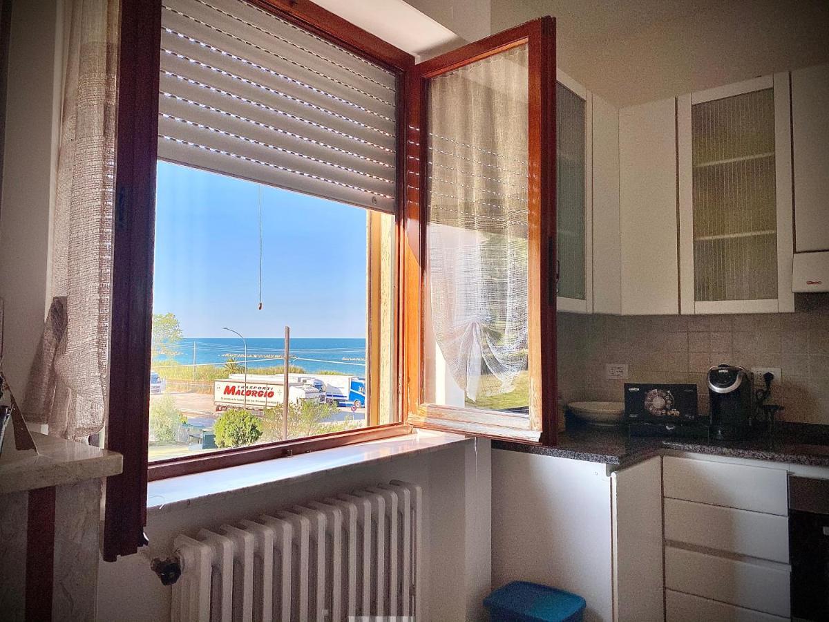 La Marinella Lejlighed Massignano Eksteriør billede